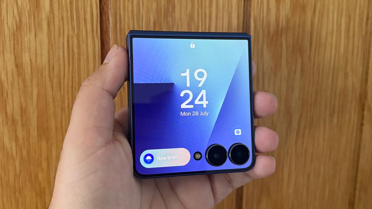 Samsung’s Next Flip: Galaxy Z Flip 7
