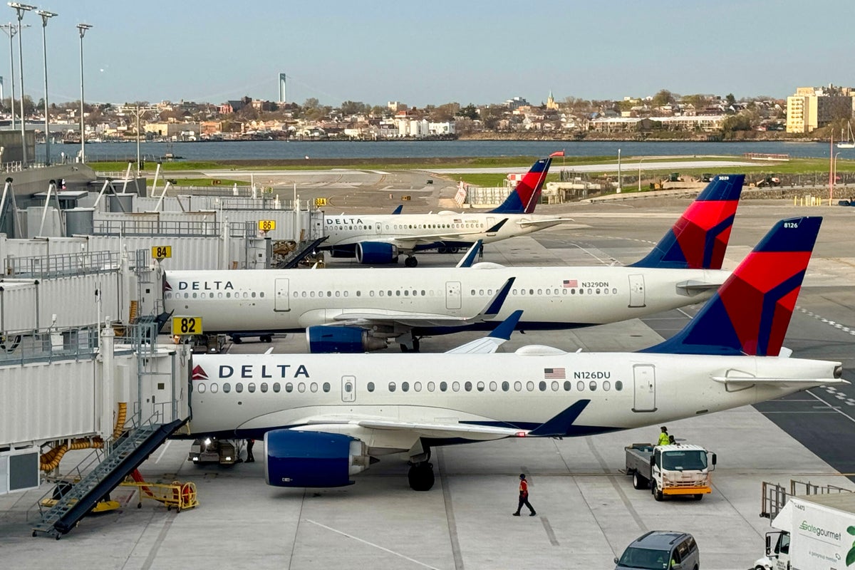 Beat Airline Price Hikes: Your Personalised Flight Fares Guide